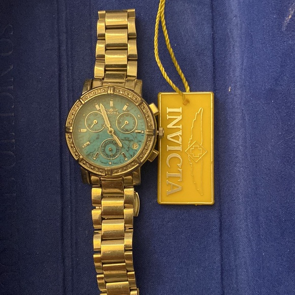 Invicta 0281 Watch - beautiful turquoise with diamond-cut around face - Picture 2 of 11